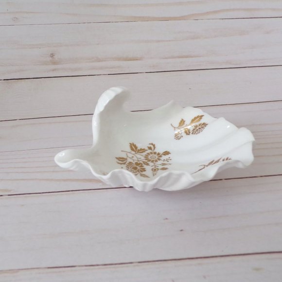 Spode Beaumont Footed Shell Candy/Trinket Dish   2885 - Picture 5 of 9